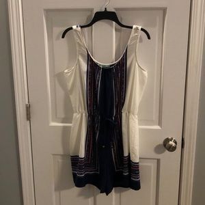 Maurice’s Romper size L.